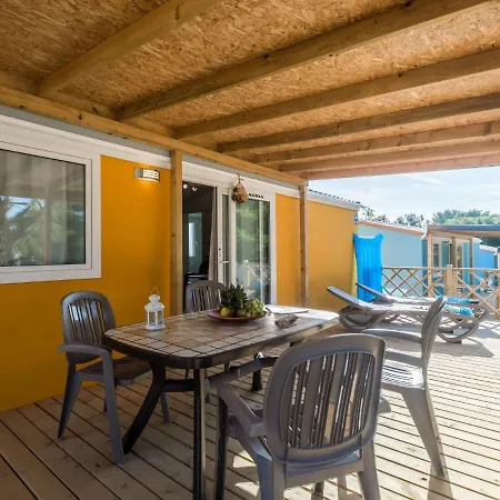 בית נופש Holiday Camping Lanterna By Interhome *